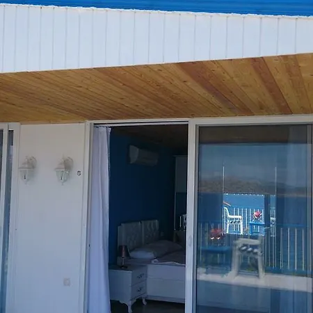 Otel Mavi Akvaryum Pension Söğüt